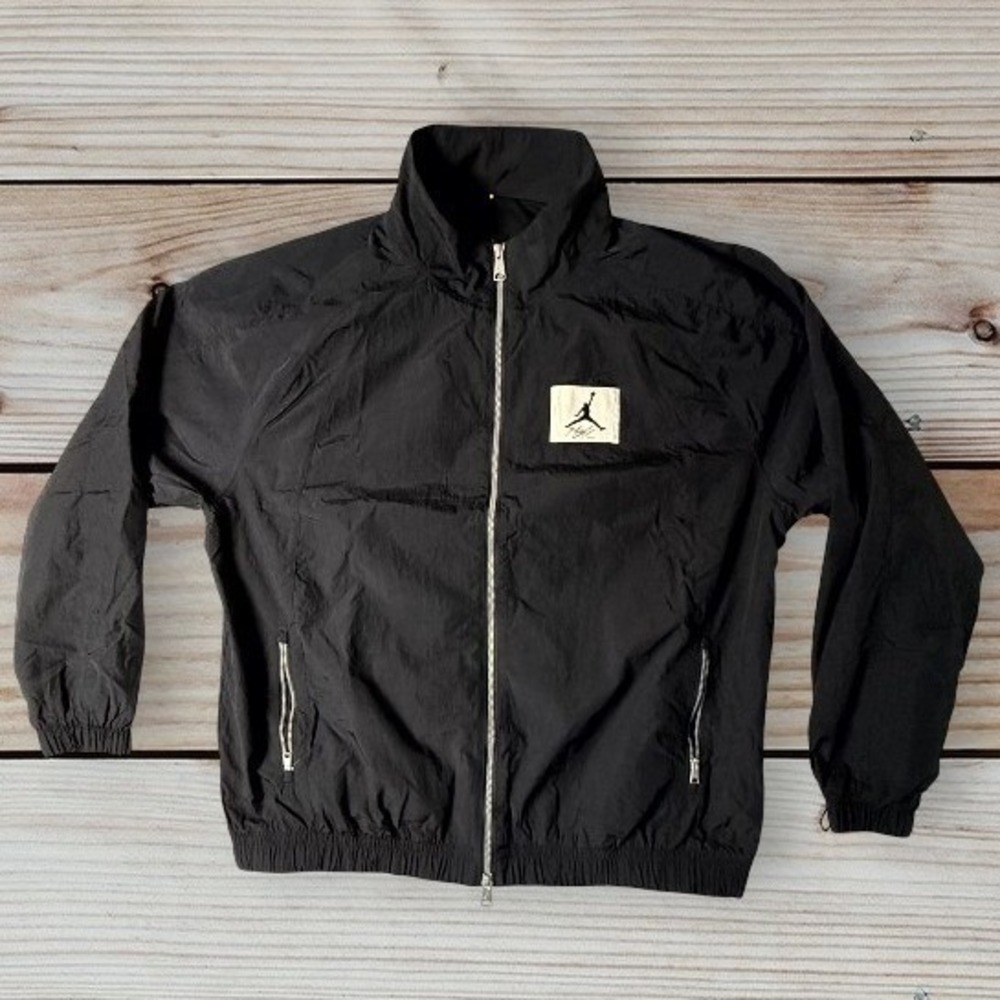 Jordan Flight Essentials Mens Full Zip Windbreaker Jacket Black Jumpman Logo‎